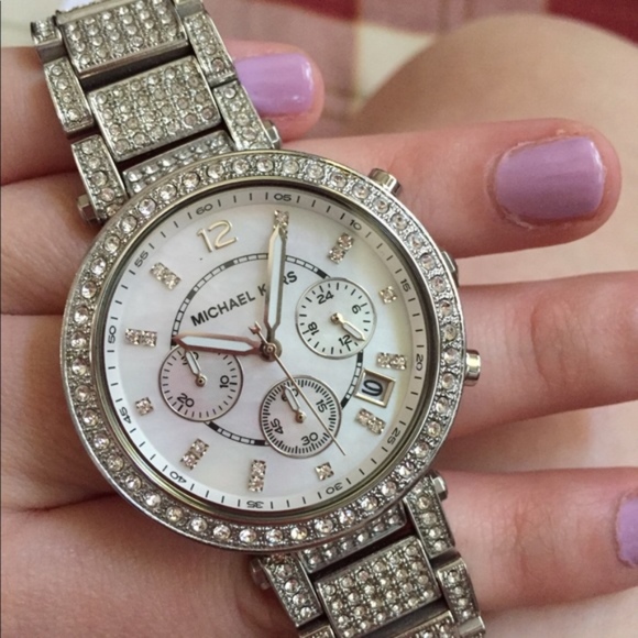 Gorgeous Michael Kors Woman\'s Watch